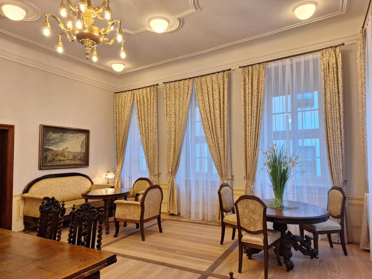 Stadtpalais Koenigssuite Maximal 2 Personen Und 1 Kleinkind Bautzen Bagian luar foto