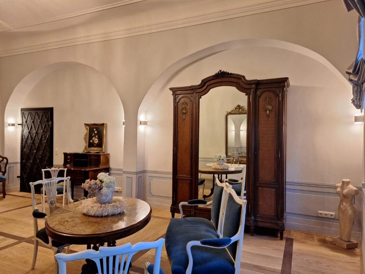 Stadtpalais Koenigssuite Maximal 2 Personen Und 1 Kleinkind Bautzen Bagian luar foto